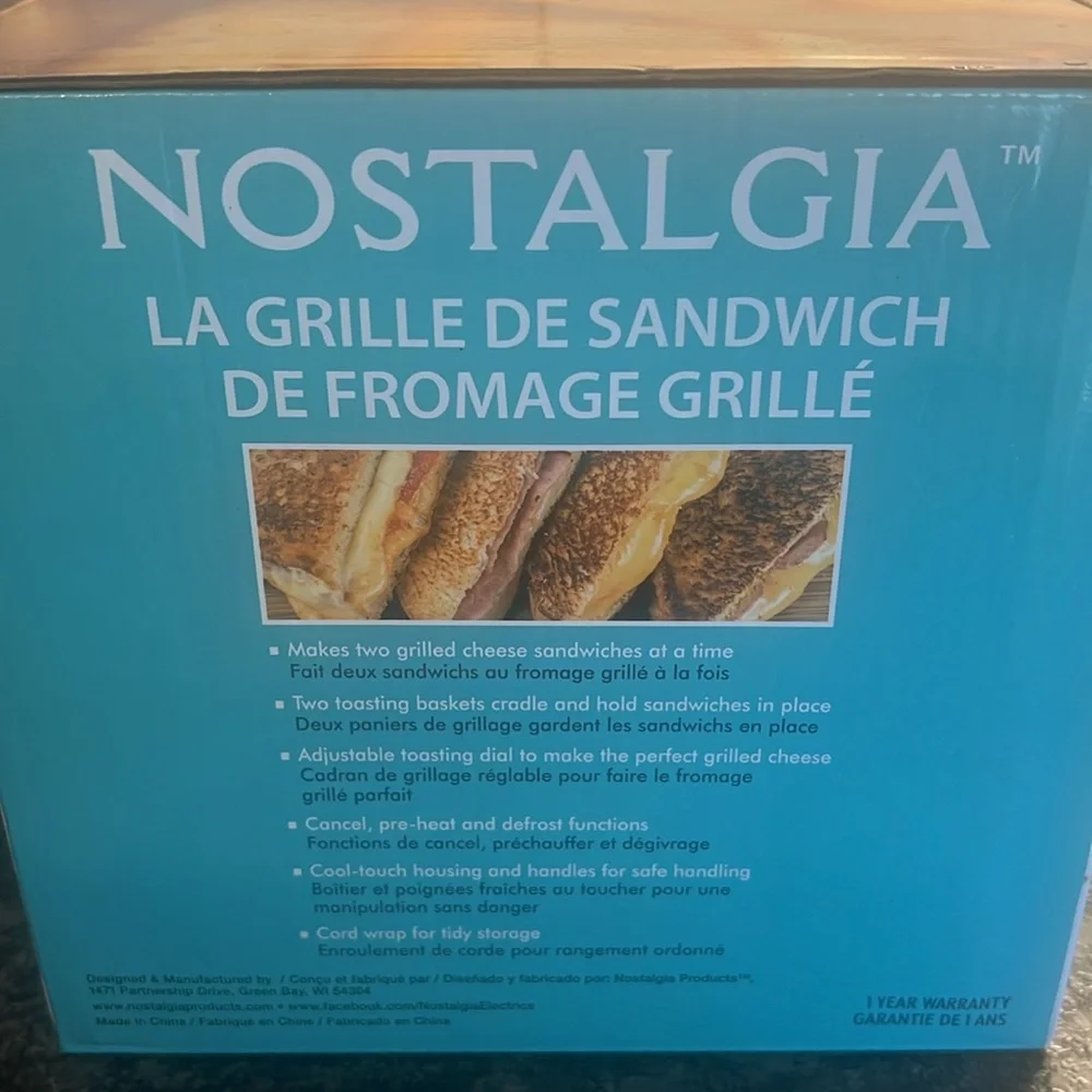 Nostalgia Yellow Grilled Cheese Sandwich Toaster